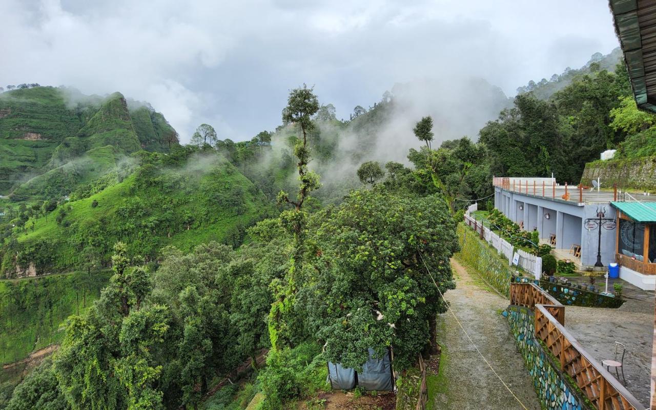 Shiva Valley Resort Kokhliyal Gaon Exteriér fotografie