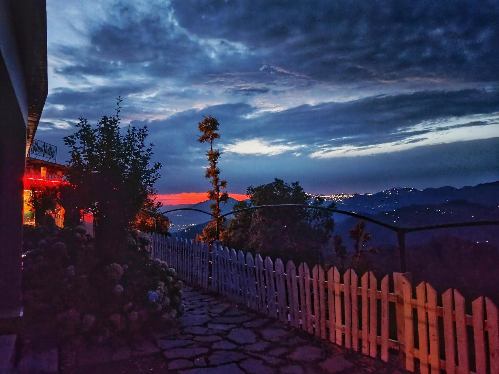 Shiva Valley Resort Kokhliyal Gaon Exteriér fotografie